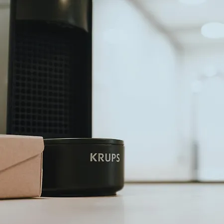 Balkon-apartment In Krefeld: Komfort & Stil Nahe Duesseldorf Apartment